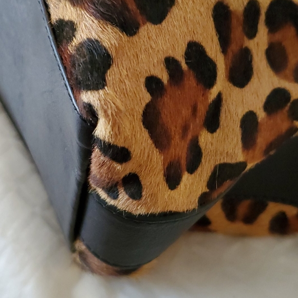 A Beautiful Giorgia Milani leopard print satchel - Picture 12 of 14